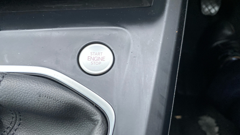 Volkswagen Golf 1.5 TSI Life 5dr Petrol Hatchback